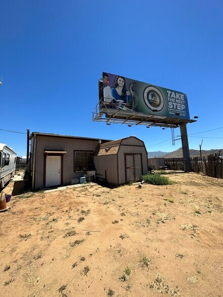 4808 Sierra Hwy, Acton, CA à louer - Photo de l’immeuble – Image 2 sur 9