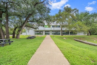 Plus de détails pour 8816 Cullen Ln, Austin, TX - Industriel/Logistique à vendre