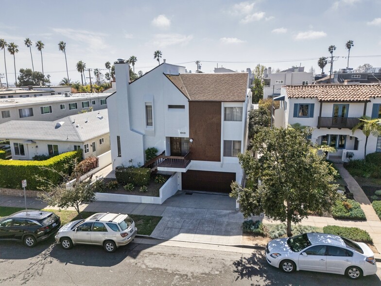 840 18th St, Santa Monica, CA à vendre - Photo de l’immeuble – Image 2 sur 32