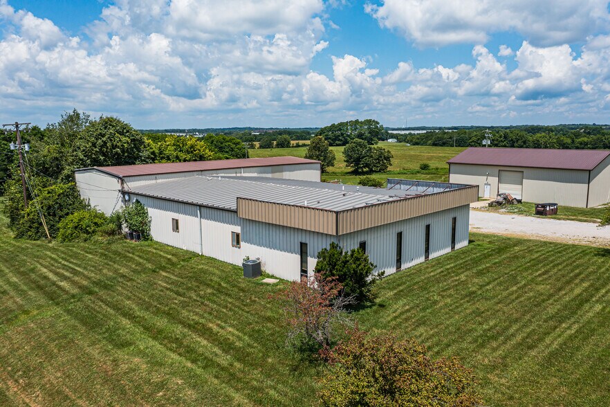 170 Industry Rd, Georgetown, KY à louer - Photo de l’immeuble – Image 2 sur 3