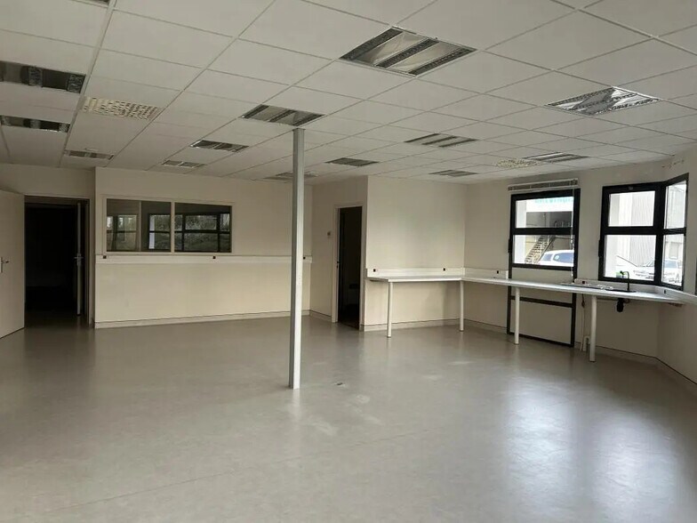 Bureau dans Saint-Brevin-les-Pins à vendre - Photo intérieure – Image 3 sur 7