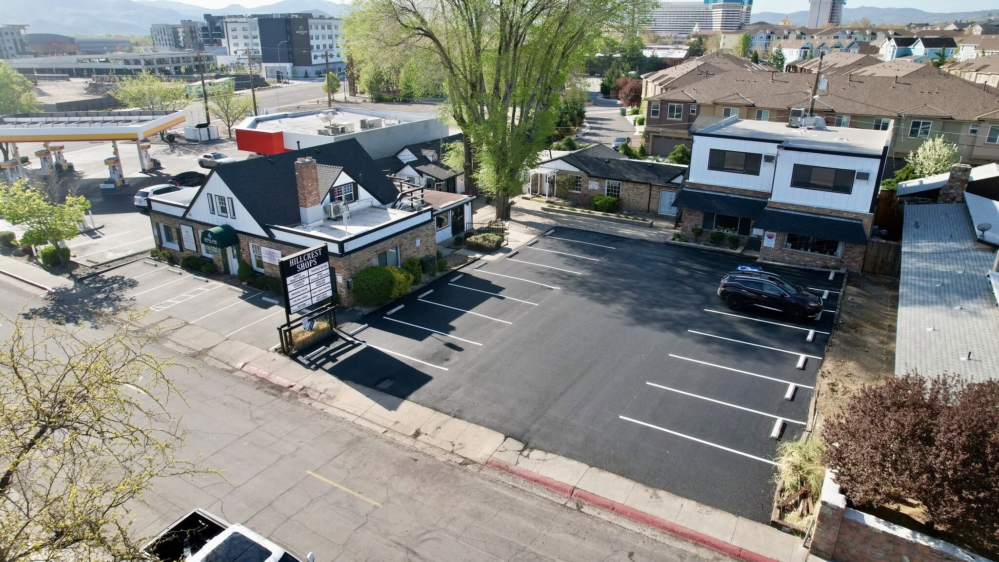 22 Hillcrest Dr, Reno, NV à louer Photo intérieure– Image 1 sur 11