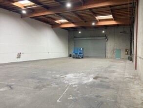 931 Palou Ave, San Francisco, CA à louer Photo intérieure– Image 2 sur 5