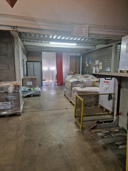 Bureau dans Cormeilles En Vexin à louer - Photo de l’immeuble – Image 3 sur 27