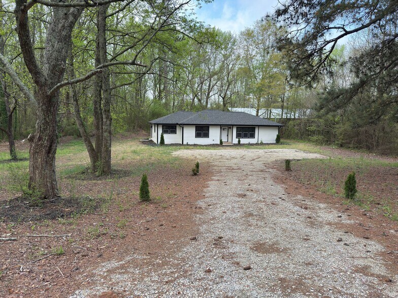 12778 Cumming Hwy, Canton, GA à vendre - Photo de l’immeuble – Image 2 sur 3