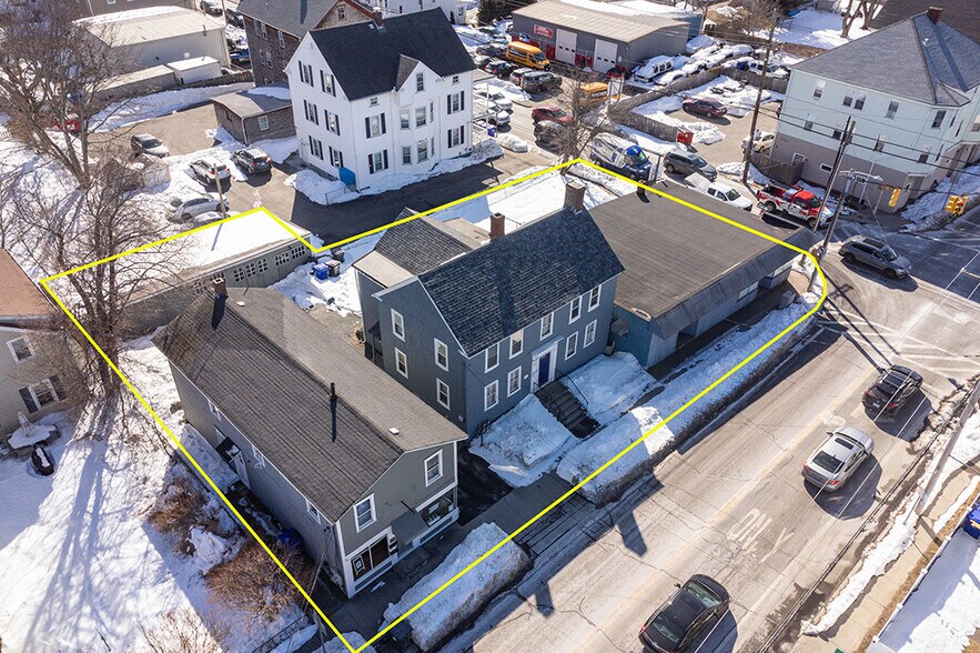 367 Child St, Warren, RI à vendre - Aérien – Image 1 sur 34