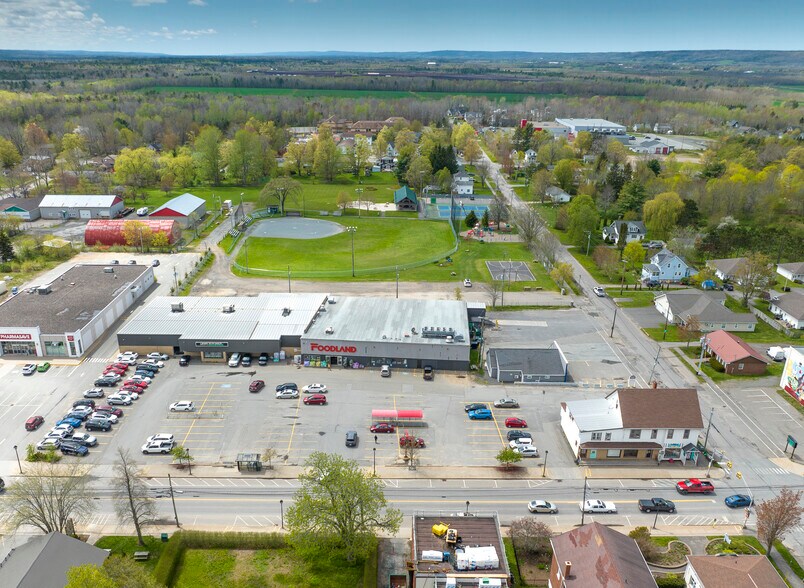 233 Commercial St, Berwick, NS à louer - Photo de l’immeuble – Image 1 sur 1
