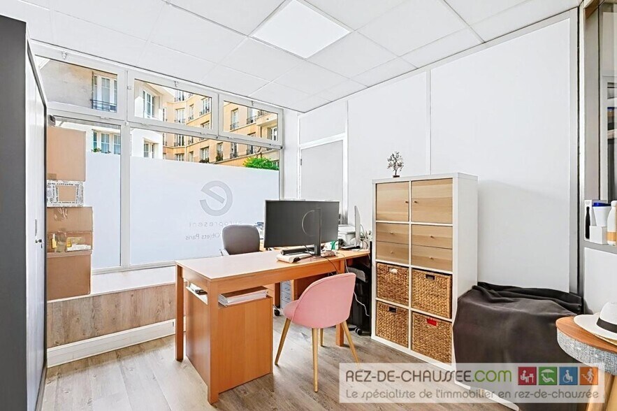 Local commercial dans Paris à vendre - Photo de l’immeuble – Image 2 sur 12