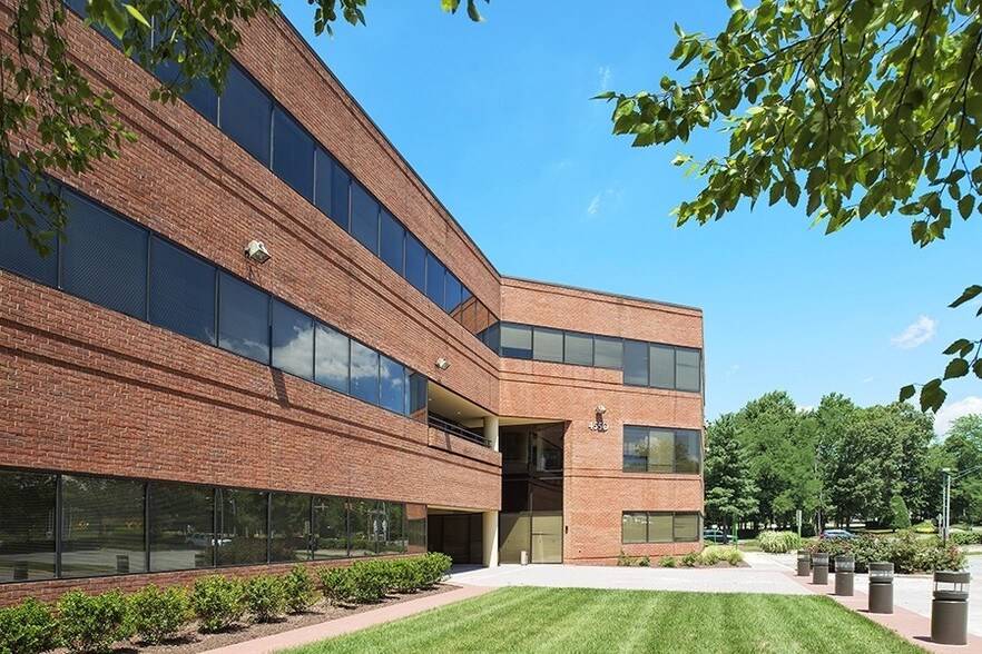 4550 Forbes Blvd, Lanham, MD à louer - Photo de l’immeuble – Image 2 sur 4
