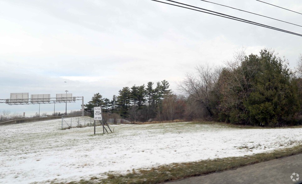 3393 St. Joseph Blvd, Ottawa, ON à vendre - Photo de l’immeuble – Image 2 sur 2