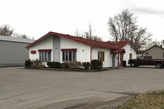 Plus de détails pour 621 S Indiana Ave, Sellersburg, IN - Local commercial à vendre