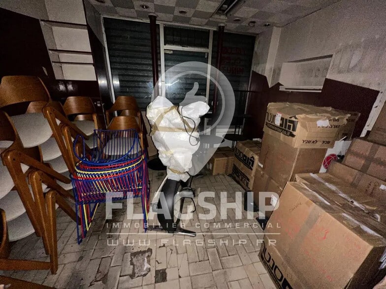 Local commercial dans Paris à louer - Photo intérieure – Image 2 sur 5