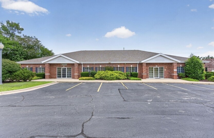 1567 W Diane St, Ozark, MO à vendre Photo de l’immeuble– Image 1 sur 42