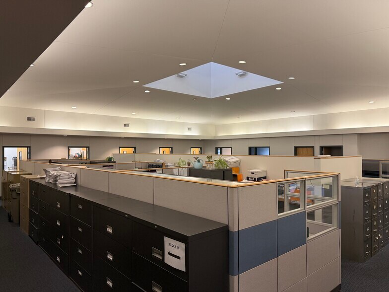 7142 Nightingale Dr, Holland, OH à vendre - Photo intérieure – Image 3 sur 11