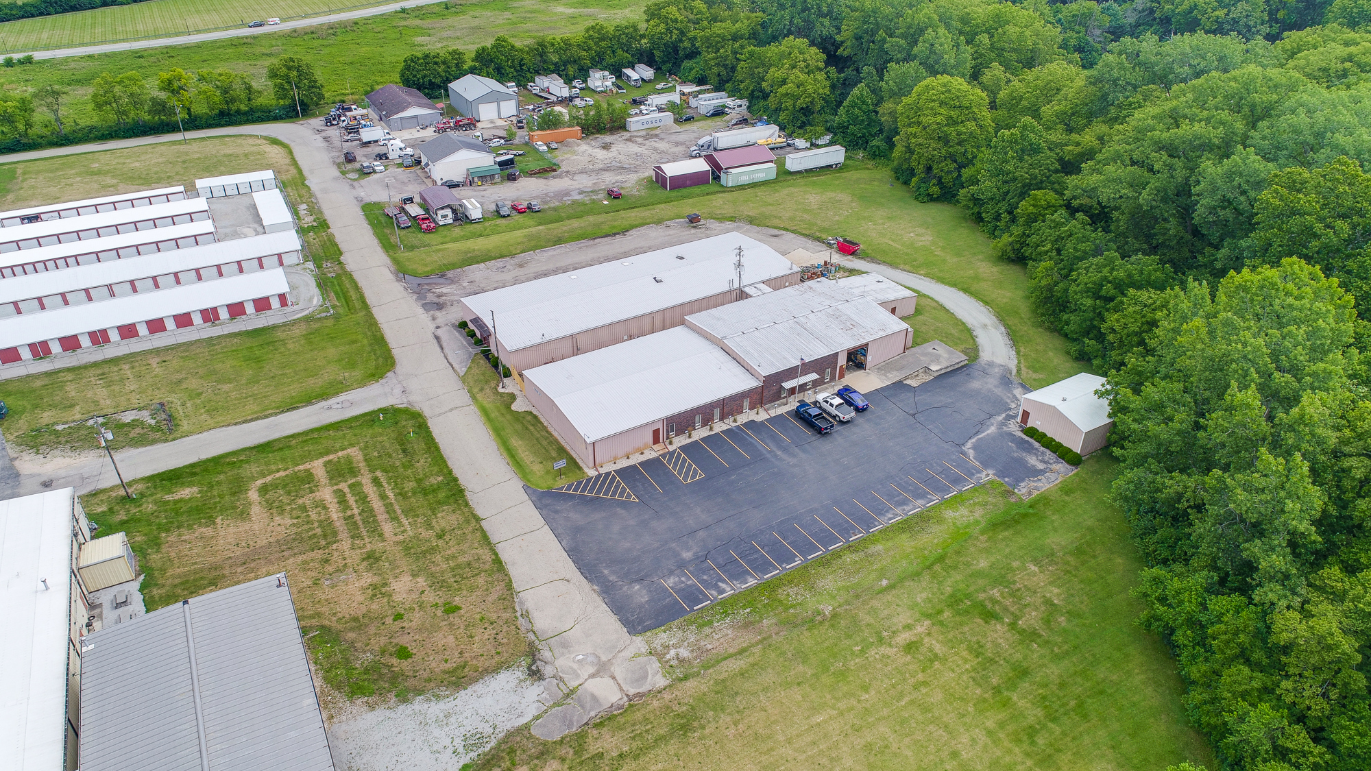 350 Conley Dr, Enon, OH à vendre Photo de l’immeuble– Image 1 sur 18