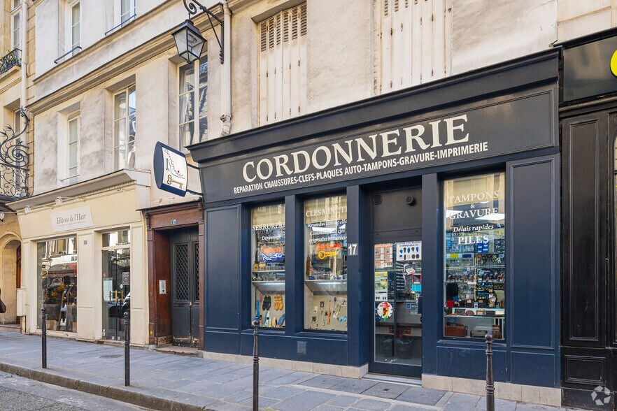 83 Rue Saint-Honoré, Paris à louer - Photo de l’immeuble – Image 2 sur 2