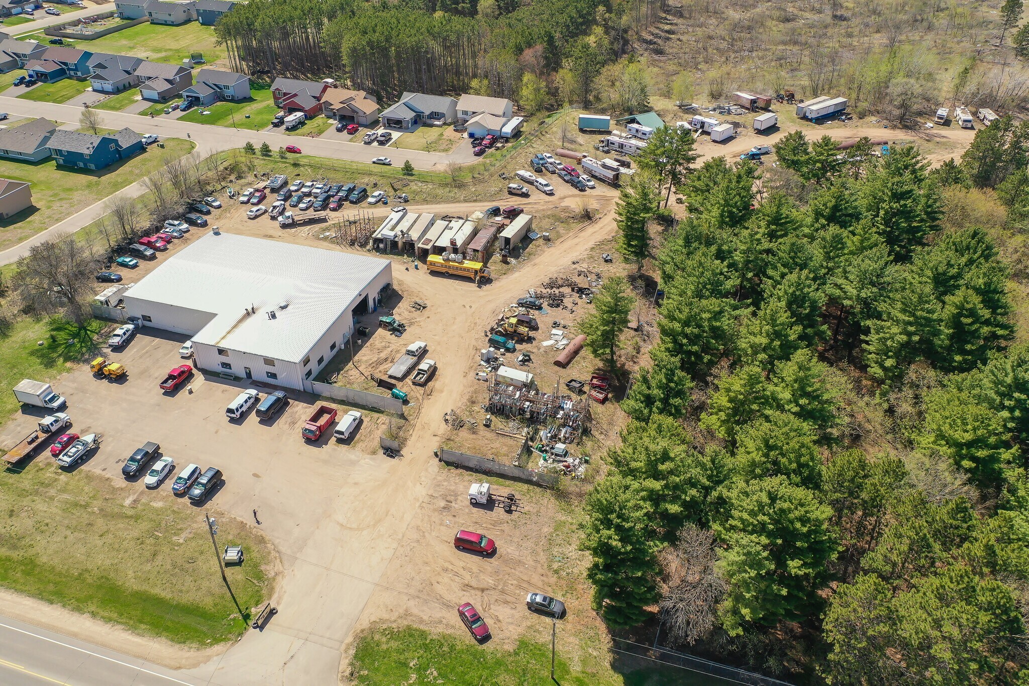 1920 State Rd 35, Somerset, WI à vendre Photo principale– Image 1 sur 4