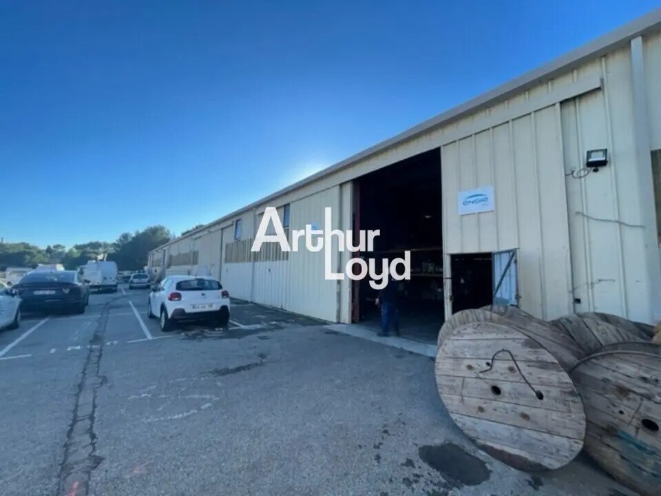 Local d’activités dans Antibes à louer Photo de l’immeuble– Image 1 sur 2