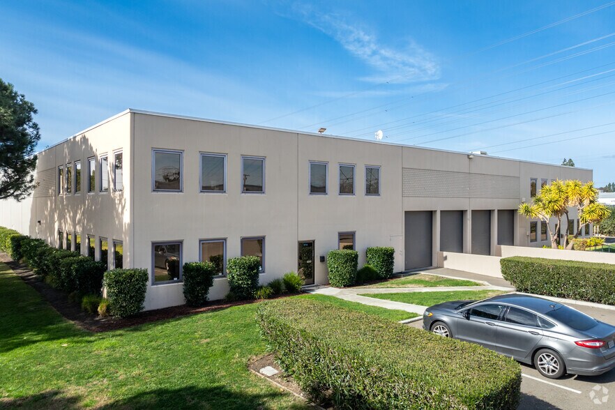 4900 Hannover Pl, Fremont, CA à louer - Photo de l’immeuble – Image 2 sur 8