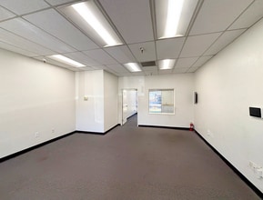 1250 Harbor Blvd, West Sacramento, CA à louer Photo intérieure– Image 1 sur 9