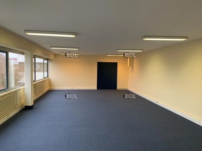 Industriel/Logistique dans Tremblay-en-France à louer - Photo intérieure – Image 3 sur 4