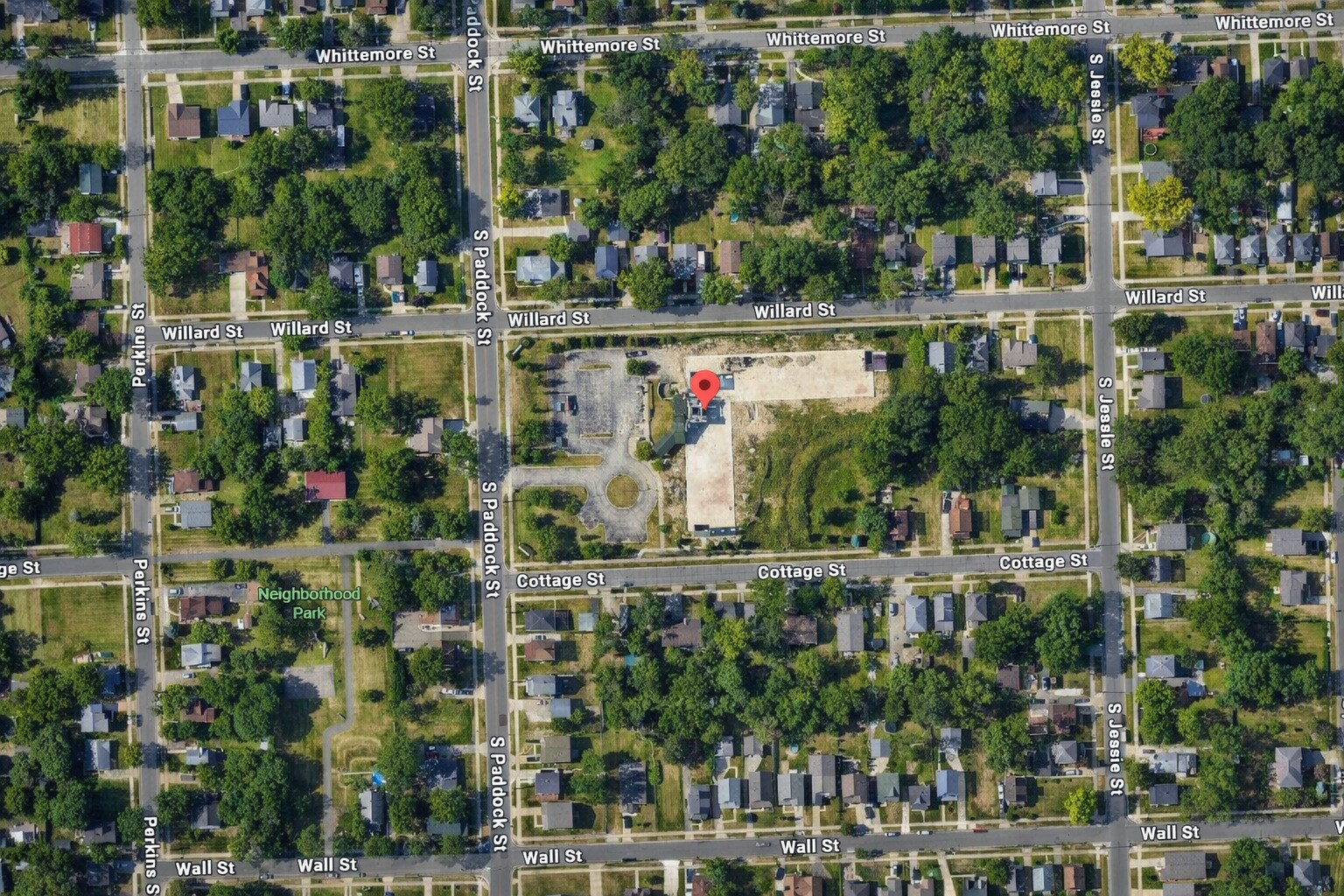 245 S Paddock St, Pontiac, MI à vendre Photo principale– Image 1 sur 6