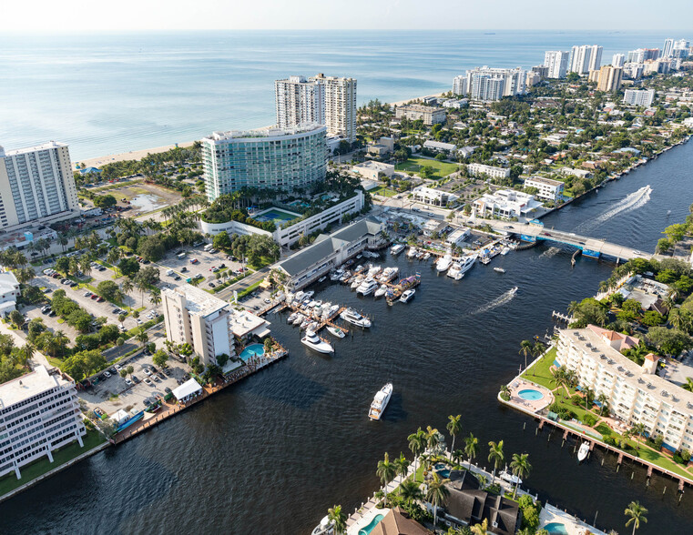 101 N Riverside Dr, Pompano Beach, FL à vendre - Photo de l’immeuble – Image 2 sur 3