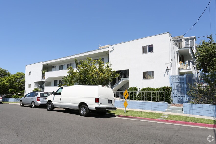 1850 Thayer Ave, Los Angeles, CA à vendre - Photo de l’immeuble – Image 3 sur 4