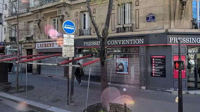 Plus de détails pour Local commercial à louer