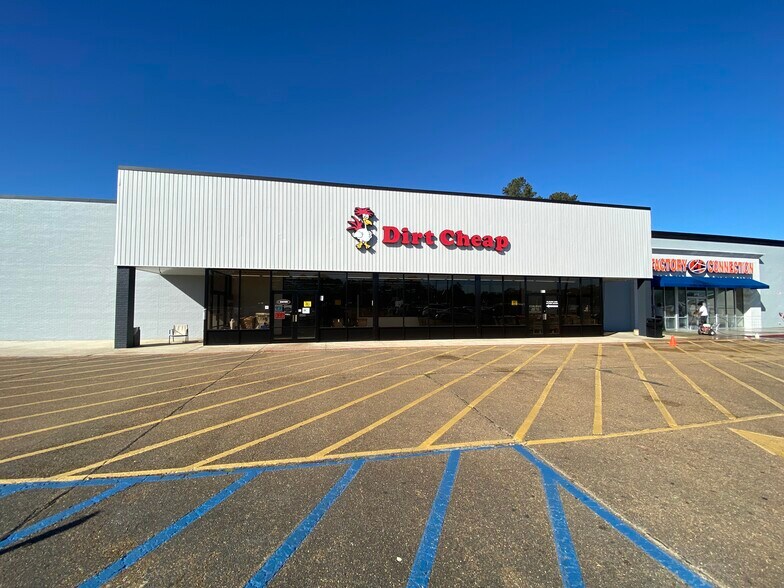 921-939 Hwy 35 S, Forest, MS à louer - Photo de l’immeuble – Image 2 sur 6
