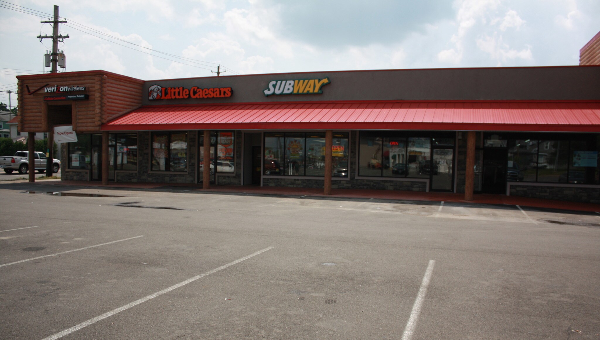 2801 E Main St, Endicott, NY à louer Photo principale– Image 1 sur 3