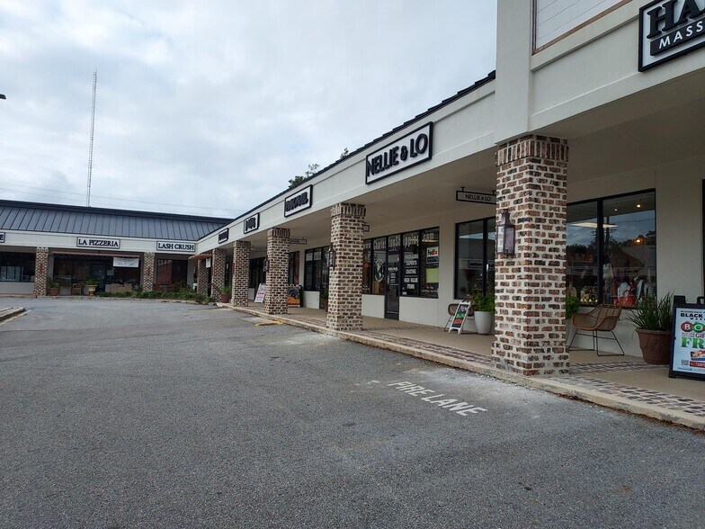 976 Houston Northcutt Blvd, Mount Pleasant, SC à louer - Photo de l’immeuble – Image 2 sur 12