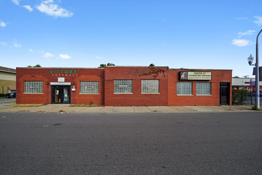 2024 W 79th St, Chicago, IL à vendre - Photo de l’immeuble – Image 1 sur 31