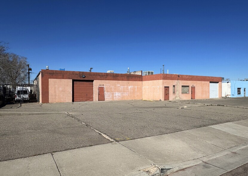 2905-2913 Girard Blvd NE, Albuquerque, NM à louer - Photo de l’immeuble – Image 2 sur 6