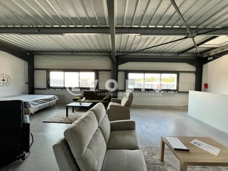 85 Rue Des Droits De L'Homme, Saint-André-de-Cubzac à louer - Photo intérieure – Image 2 sur 7