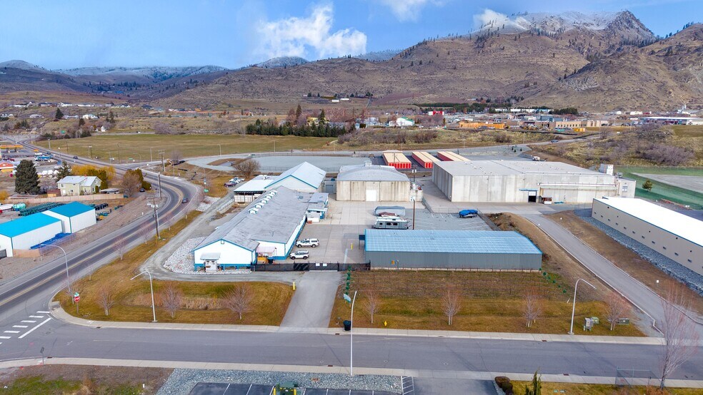 101 Gala Ave, Chelan, WA à vendre - Photo de l’immeuble – Image 2 sur 4