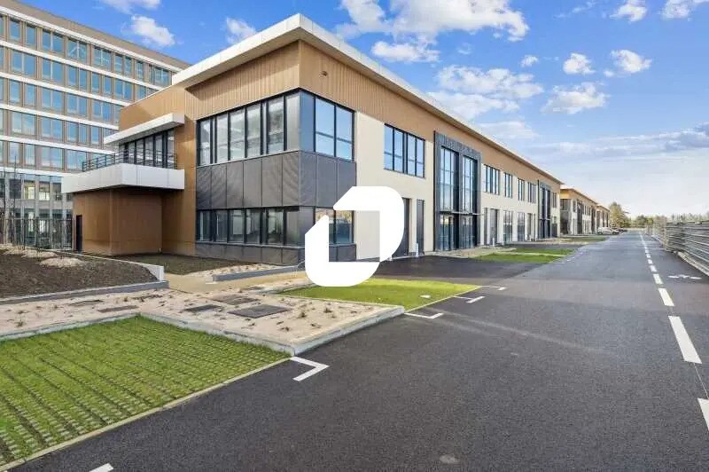 Bureau dans Nanterre à louer - Photo de l’immeuble – Image 1 sur 40