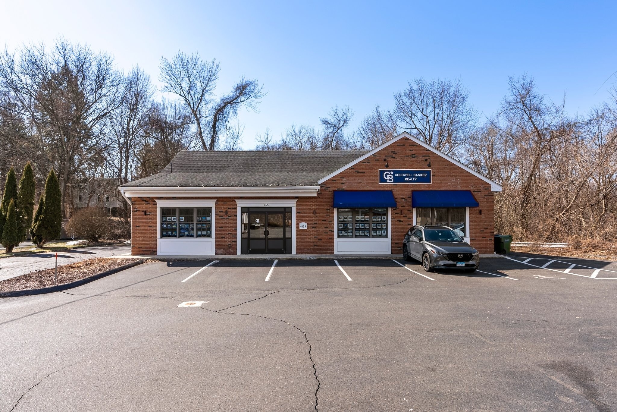 855 Farmington Ave, Farmington, CT à louer Photo de l’immeuble– Image 1 sur 26
