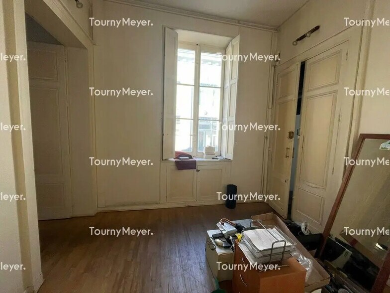 Bureau dans Bordeaux à louer - Photo de l’immeuble – Image 3 sur 6