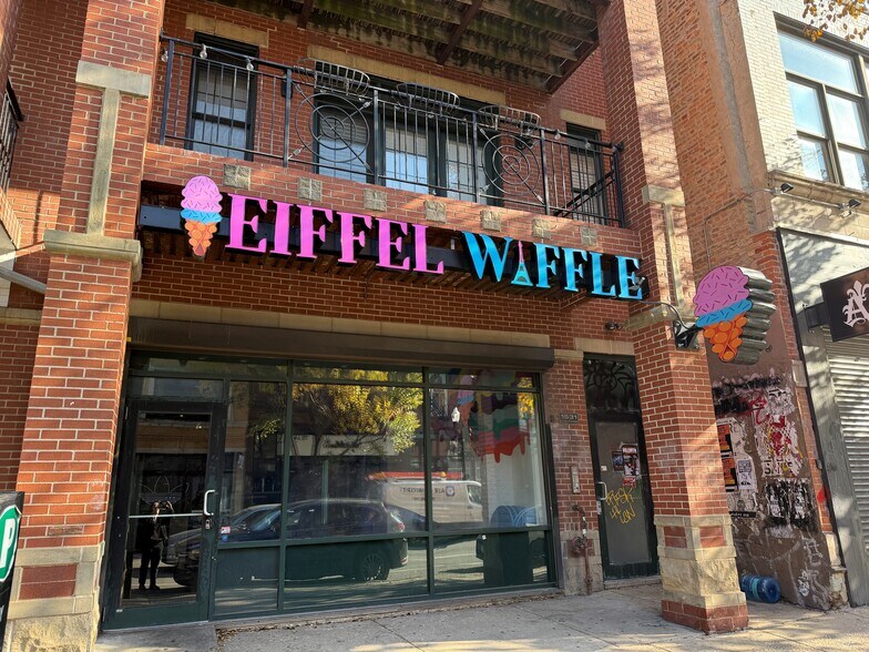 1531 N Milwaukee Ave, Chicago, IL à louer - Photo de l’immeuble – Image 1 sur 2