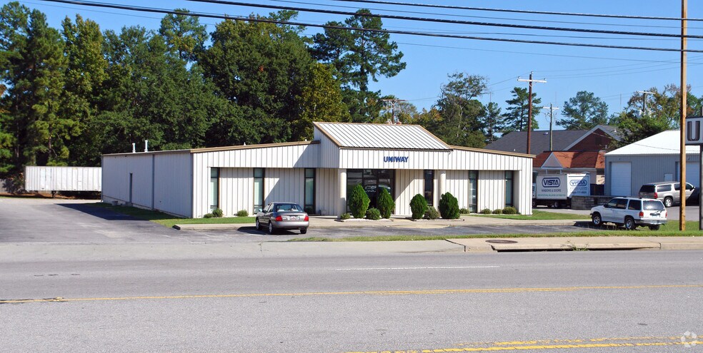 1076 Sunset Blvd, West Columbia, SC à louer - Photo de l’immeuble – Image 2 sur 18