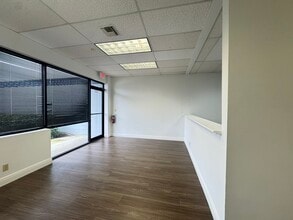 5440 NW 33rd Ave, Fort Lauderdale, FL à louer Photo intérieure– Image 2 sur 11