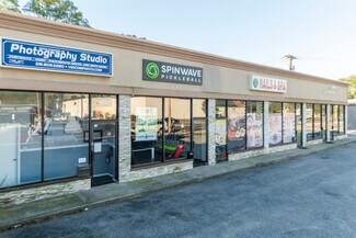 Plus de détails pour 5650 Merrick Rd, Massapequa, NY - Local commercial à louer