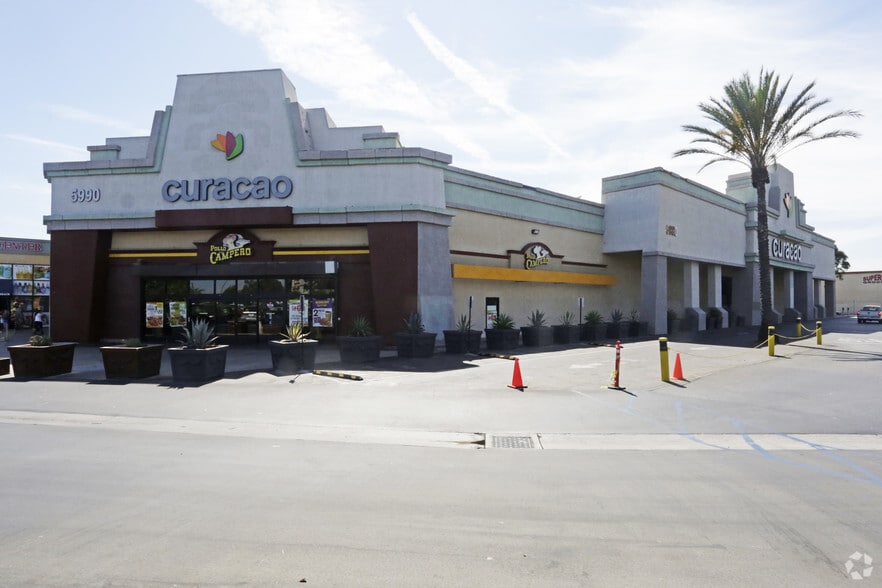 5964-5994 Pacific Blvd, Huntington Park, CA à louer - Photo principale – Image 2 sur 9