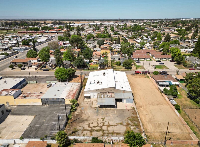 400 Covey Ave, Bakersfield, CA à vendre - Photo de l’immeuble – Image 3 sur 30