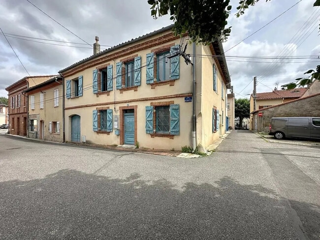 Plus de détails pour 4 Rue De La Placette, Portet-sur-Garonne - Bureau à vendre