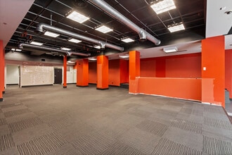 615 Main St, Hyannis, MA à louer Photo intérieure– Image 2 sur 16