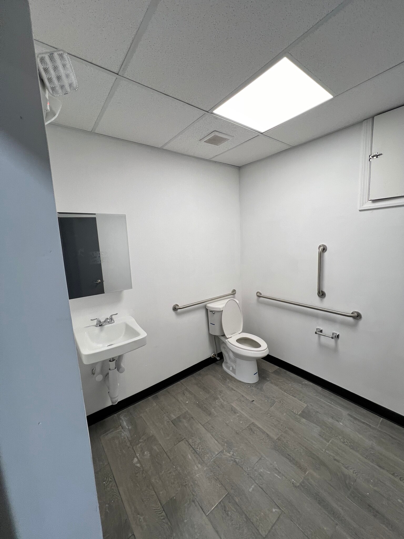 11 Brookdale Ave, Newark, NJ à louer Photo intérieure– Image 1 sur 4