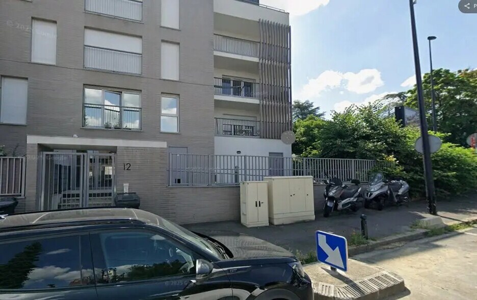 Local commercial dans Champigny-sur-Marne à vendre - Photo de l’immeuble – Image 3 sur 5