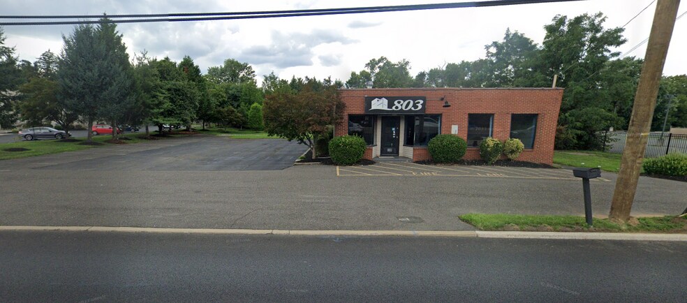 803 Route 130 S, Cinnaminson, NJ à vendre - Photo de l’immeuble – Image 3 sur 5